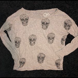 Heathered Gray Soft Tee with Distress sugar skulls